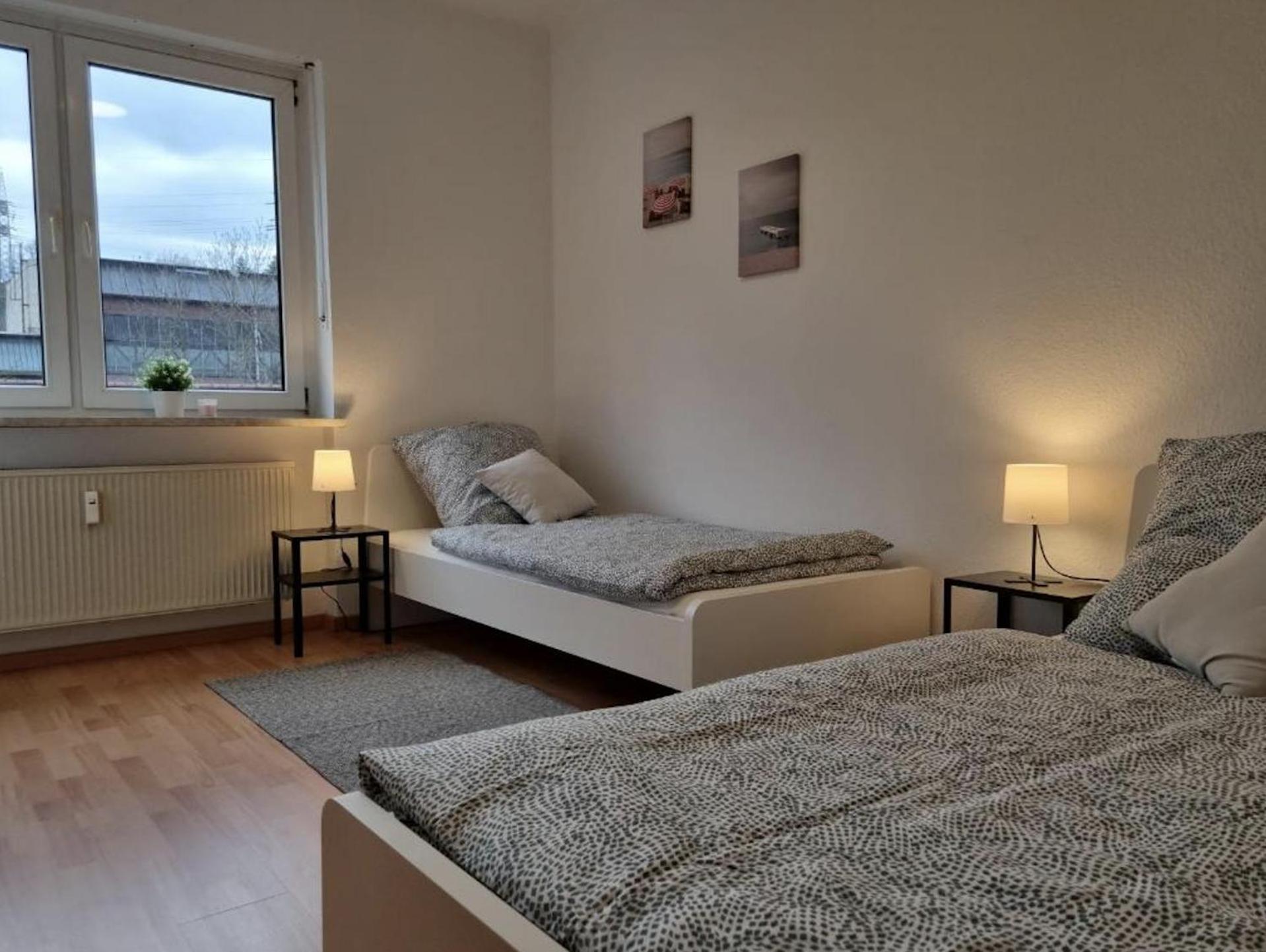 Moeblierte 3 Zimmer Apartment - Mit Smart Tv, Wlan Und Kostenfreie Parkplaetze Schloß Holte-Stukenbrock Εξωτερικό φωτογραφία